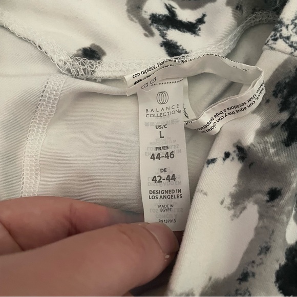 Balance Collection Black & White Marble Bike Shorts size L 7” Inseam - Picture 3 of 4